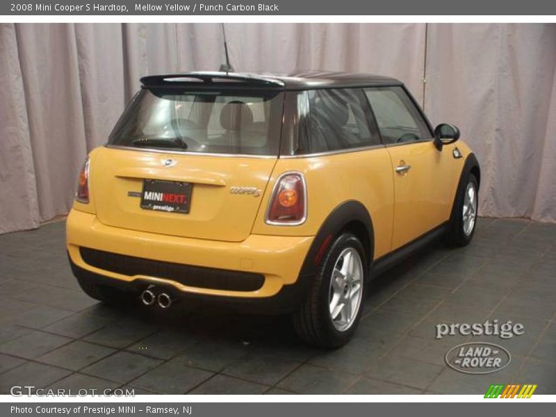 Mellow Yellow / Punch Carbon Black 2008 Mini Cooper S Hardtop