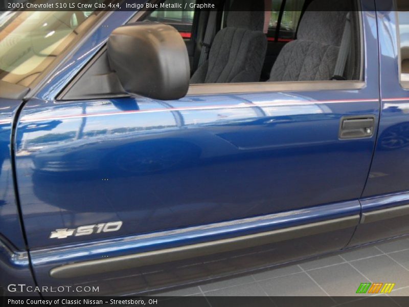 Indigo Blue Metallic / Graphite 2001 Chevrolet S10 LS Crew Cab 4x4