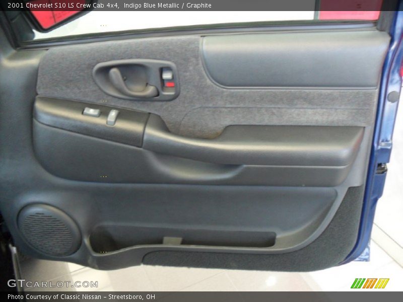 Indigo Blue Metallic / Graphite 2001 Chevrolet S10 LS Crew Cab 4x4
