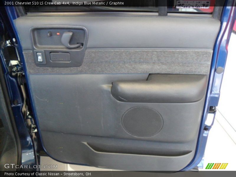 Indigo Blue Metallic / Graphite 2001 Chevrolet S10 LS Crew Cab 4x4