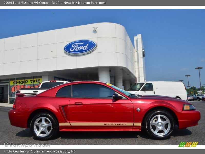 Redfire Metallic / Medium Parchment 2004 Ford Mustang V6 Coupe