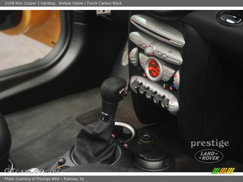 Mellow Yellow / Punch Carbon Black 2008 Mini Cooper S Hardtop