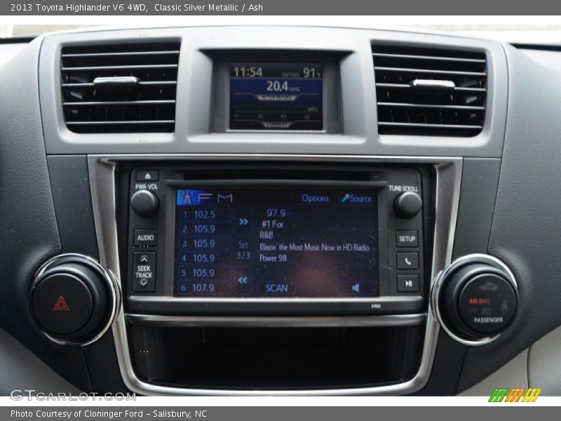 Classic Silver Metallic / Ash 2013 Toyota Highlander V6 4WD