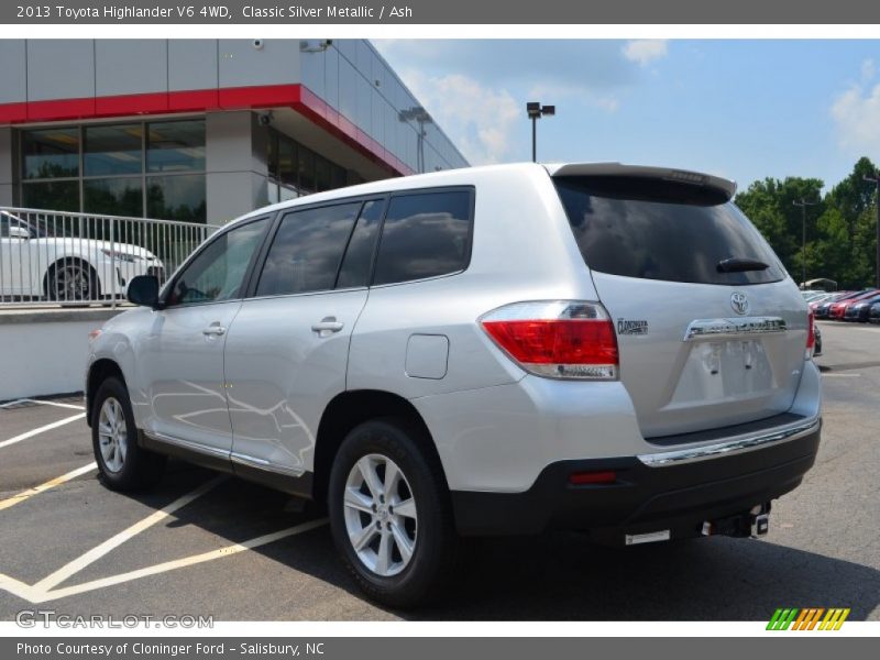 Classic Silver Metallic / Ash 2013 Toyota Highlander V6 4WD