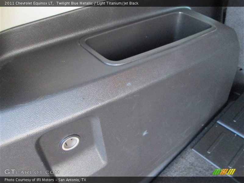 Twilight Blue Metallic / Light Titanium/Jet Black 2011 Chevrolet Equinox LT
