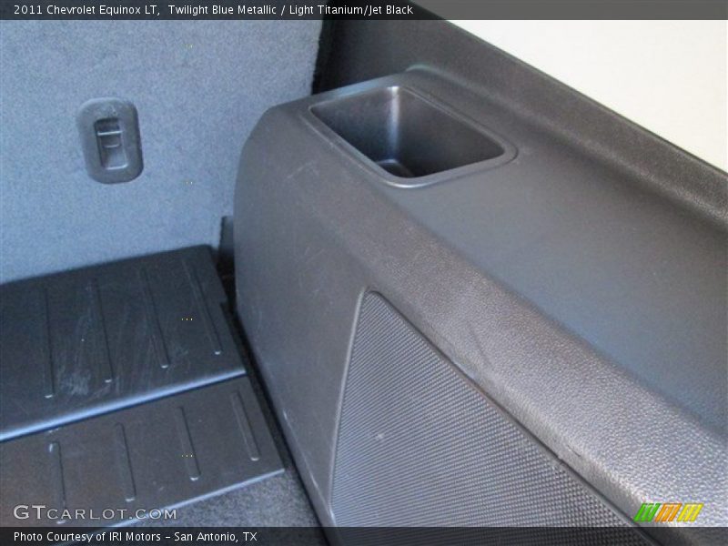 Twilight Blue Metallic / Light Titanium/Jet Black 2011 Chevrolet Equinox LT