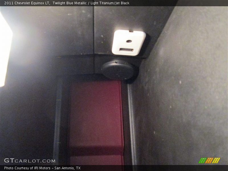 Twilight Blue Metallic / Light Titanium/Jet Black 2011 Chevrolet Equinox LT