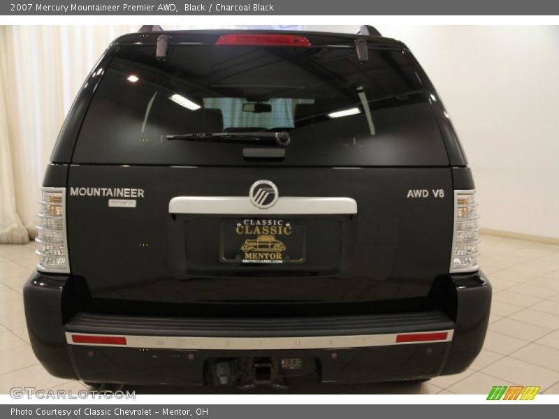 Black / Charcoal Black 2007 Mercury Mountaineer Premier AWD