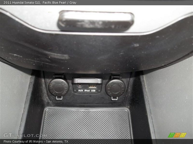 Pacific Blue Pearl / Gray 2011 Hyundai Sonata GLS