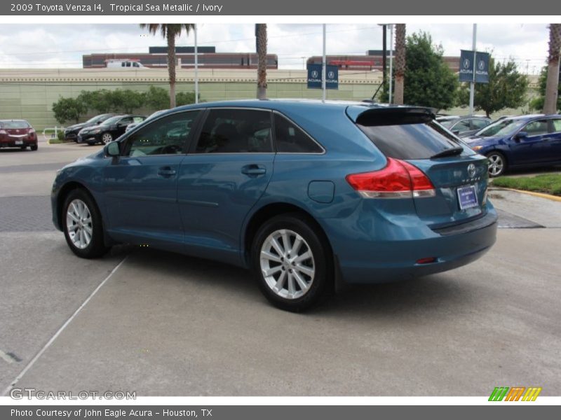 Tropical Sea Metallic / Ivory 2009 Toyota Venza I4