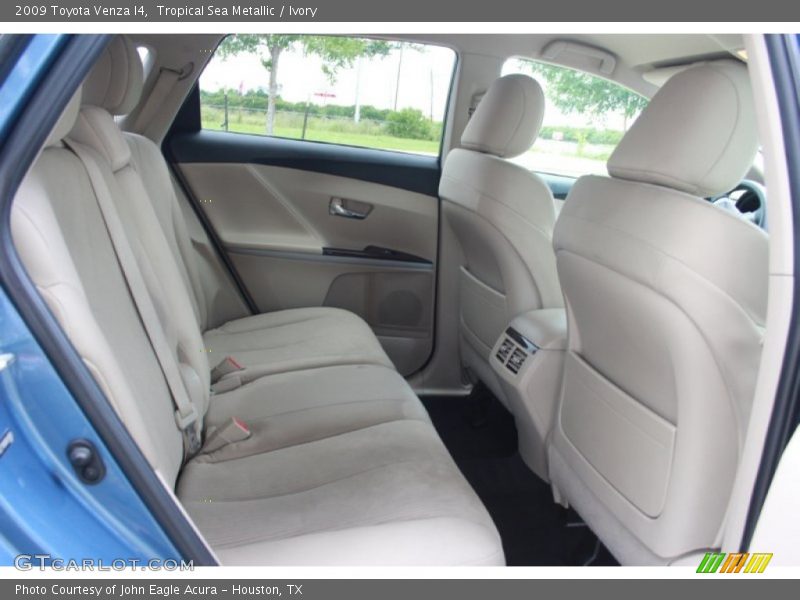 Rear Seat of 2009 Venza I4