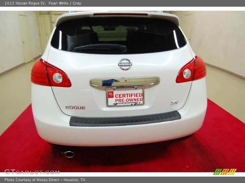 Pearl White / Gray 2013 Nissan Rogue SV