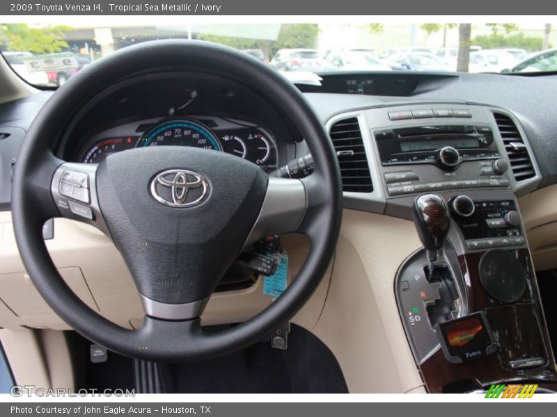 Dashboard of 2009 Venza I4