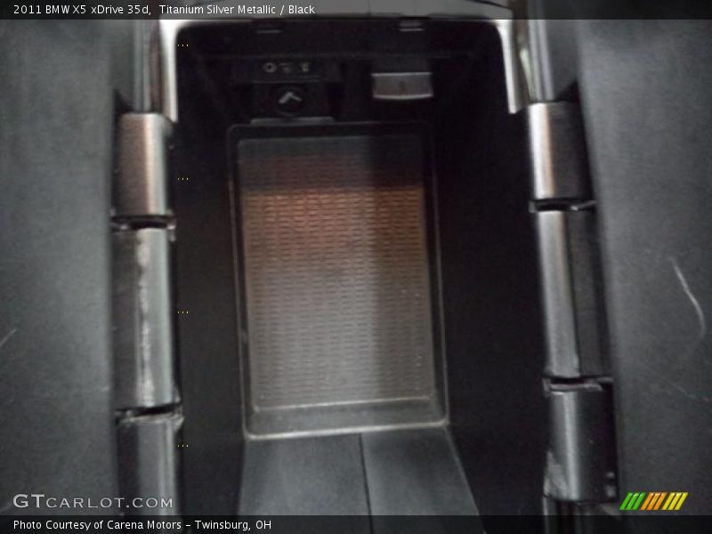 Titanium Silver Metallic / Black 2011 BMW X5 xDrive 35d