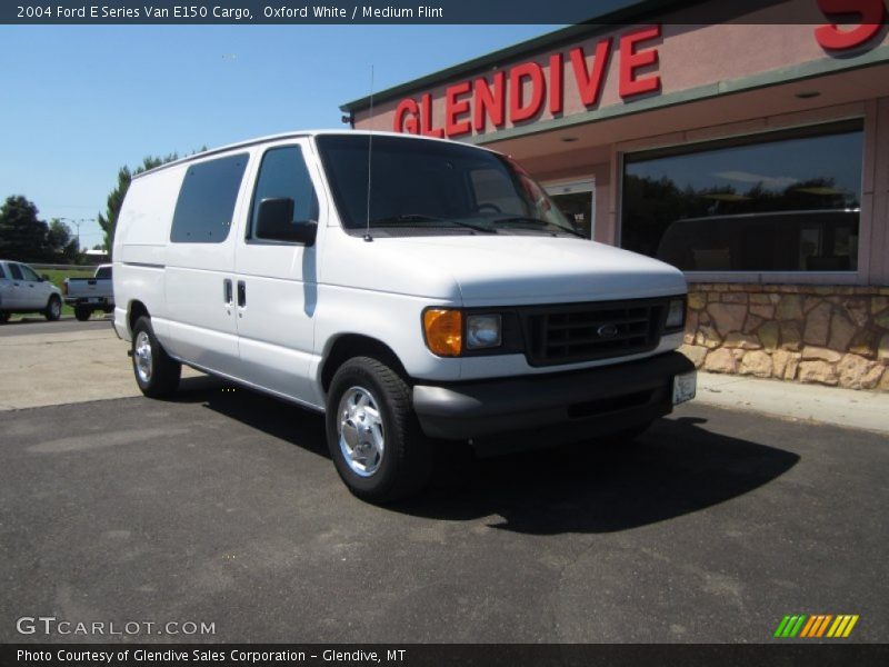 Oxford White / Medium Flint 2004 Ford E Series Van E150 Cargo