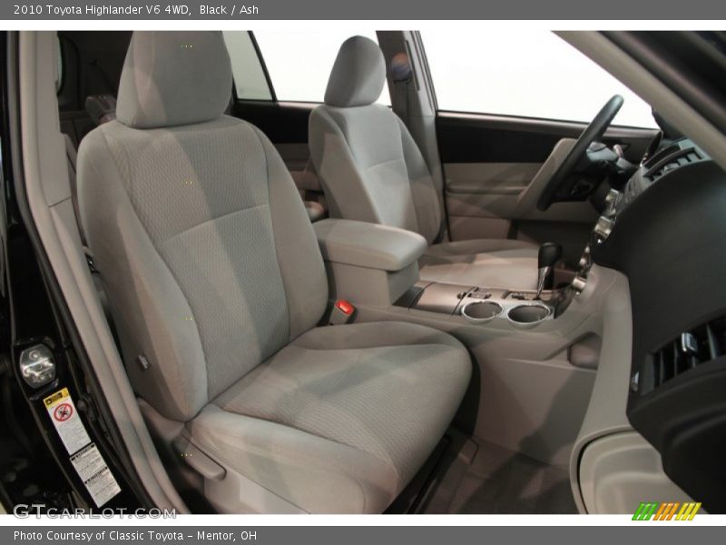 Black / Ash 2010 Toyota Highlander V6 4WD