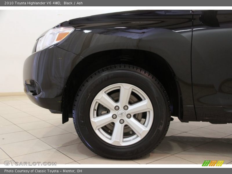 Black / Ash 2010 Toyota Highlander V6 4WD