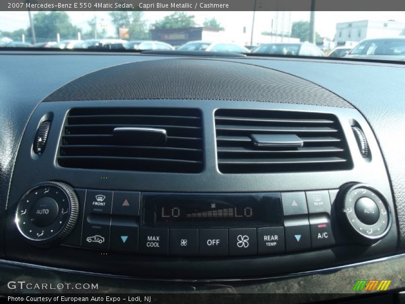 Capri Blue Metallic / Cashmere 2007 Mercedes-Benz E 550 4Matic Sedan