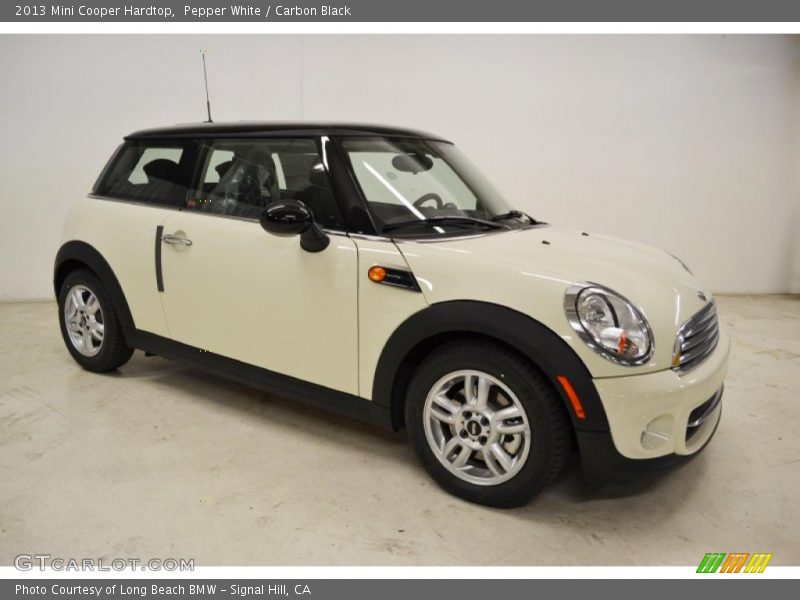 Pepper White / Carbon Black 2013 Mini Cooper Hardtop
