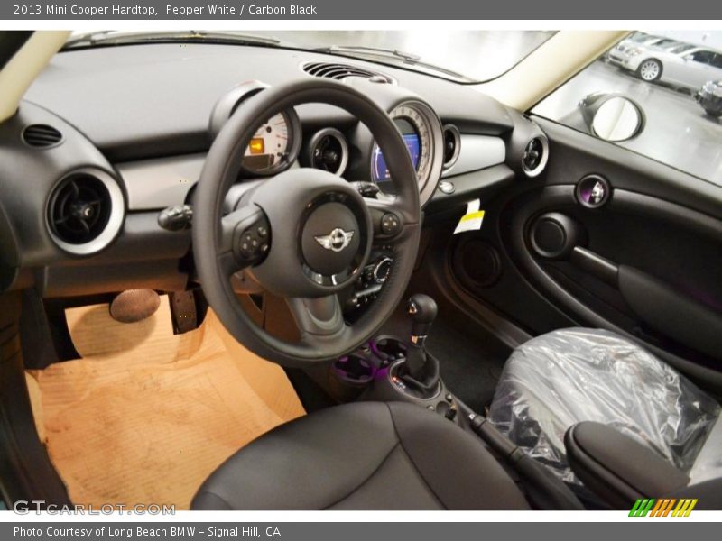 Pepper White / Carbon Black 2013 Mini Cooper Hardtop