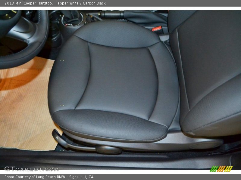 Pepper White / Carbon Black 2013 Mini Cooper Hardtop