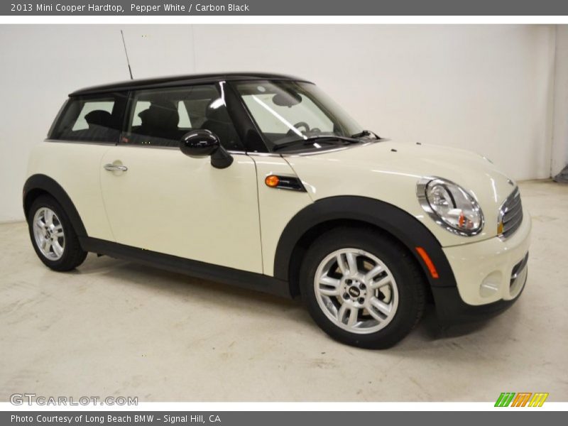 Pepper White / Carbon Black 2013 Mini Cooper Hardtop