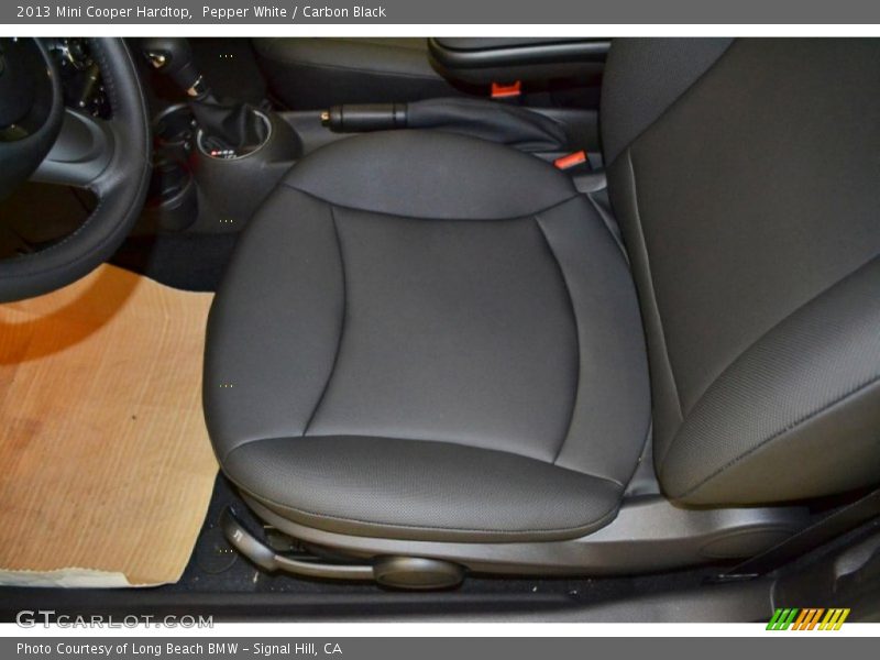 Pepper White / Carbon Black 2013 Mini Cooper Hardtop