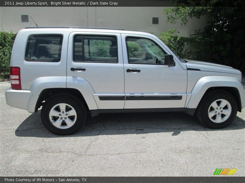 Bright Silver Metallic / Dark Slate Gray 2011 Jeep Liberty Sport