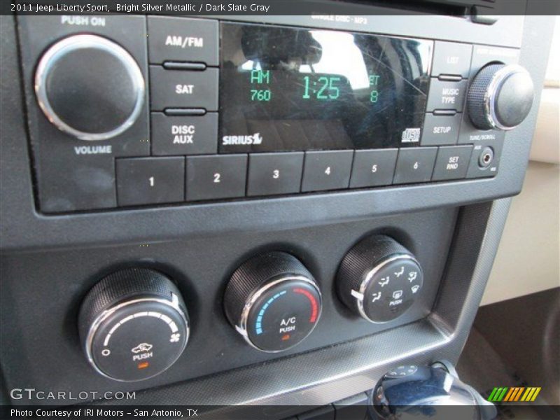 Bright Silver Metallic / Dark Slate Gray 2011 Jeep Liberty Sport