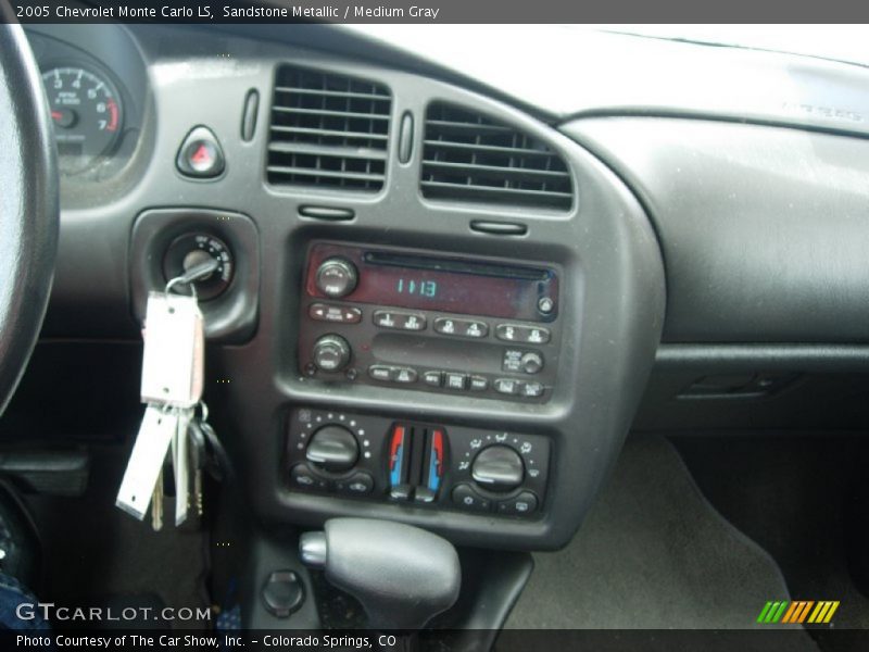 Sandstone Metallic / Medium Gray 2005 Chevrolet Monte Carlo LS