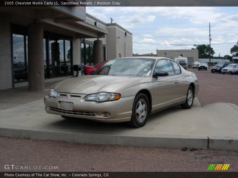 Sandstone Metallic / Medium Gray 2005 Chevrolet Monte Carlo LS