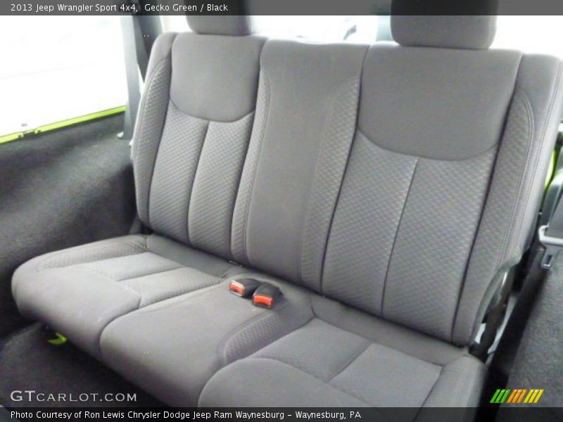 Gecko Green / Black 2013 Jeep Wrangler Sport 4x4