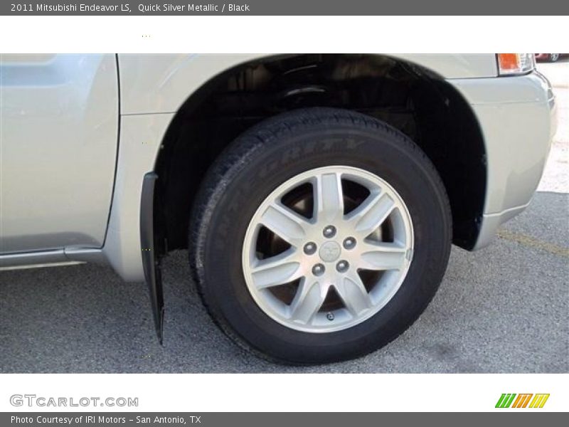 Quick Silver Metallic / Black 2011 Mitsubishi Endeavor LS