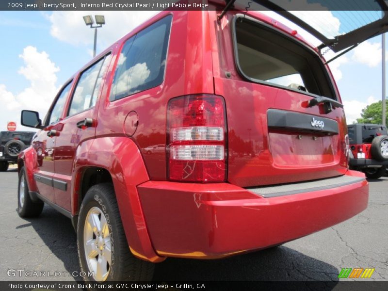 Inferno Red Crystal Pearl / Light Pebble Beige 2009 Jeep Liberty Sport