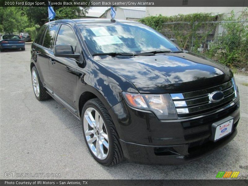 Tuxedo Black Metallic / Sport Black Leather/Grey Alcantara 2010 Ford Edge Sport