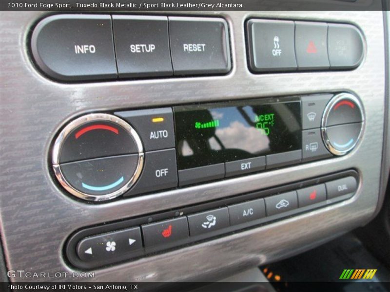 Tuxedo Black Metallic / Sport Black Leather/Grey Alcantara 2010 Ford Edge Sport