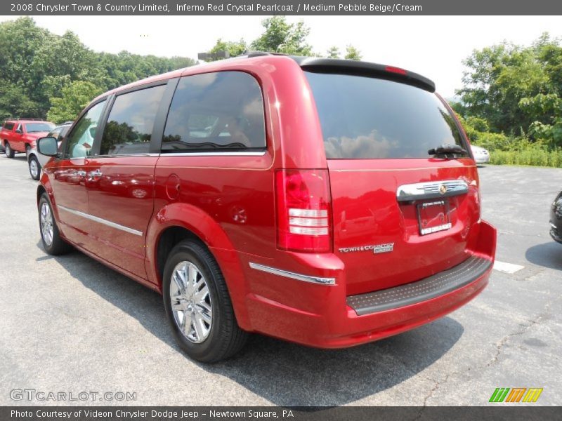 Inferno Red Crystal Pearlcoat / Medium Pebble Beige/Cream 2008 Chrysler Town & Country Limited