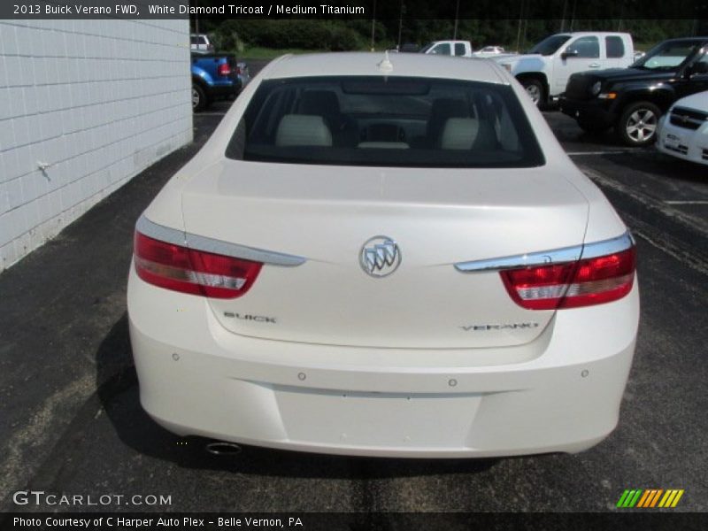 White Diamond Tricoat / Medium Titanium 2013 Buick Verano FWD