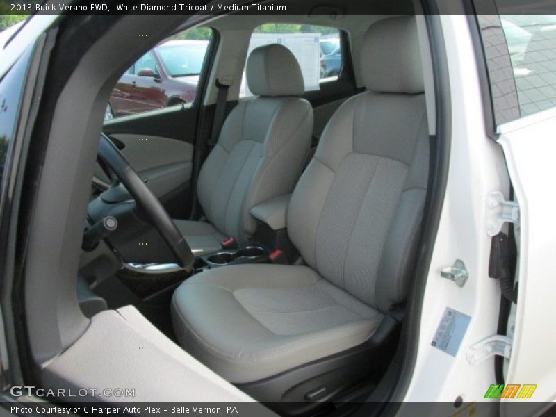 White Diamond Tricoat / Medium Titanium 2013 Buick Verano FWD