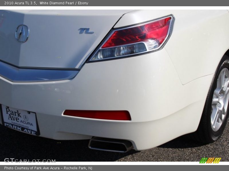 White Diamond Pearl / Ebony 2010 Acura TL 3.5