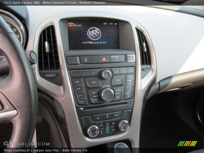 White Diamond Tricoat / Medium Titanium 2013 Buick Verano FWD