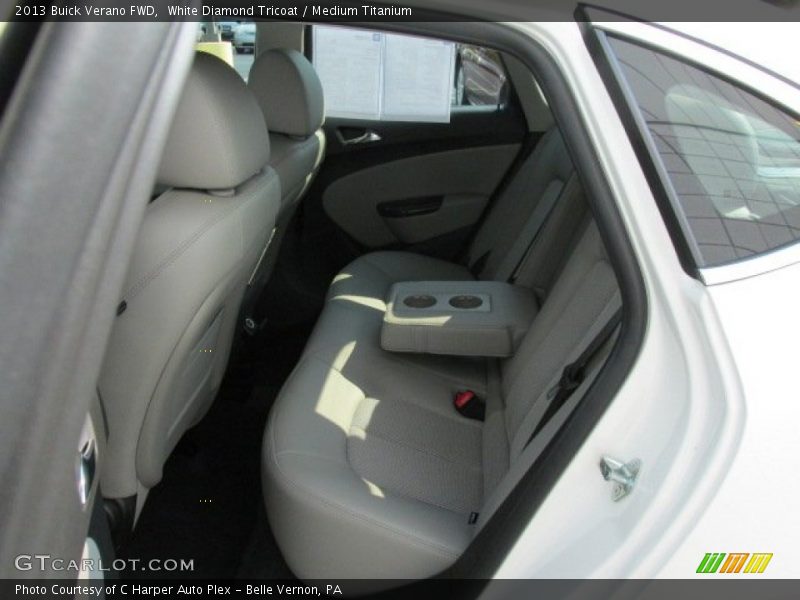 White Diamond Tricoat / Medium Titanium 2013 Buick Verano FWD