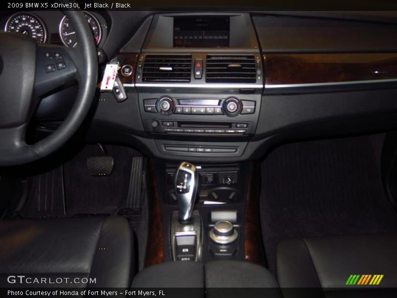 Jet Black / Black 2009 BMW X5 xDrive30i