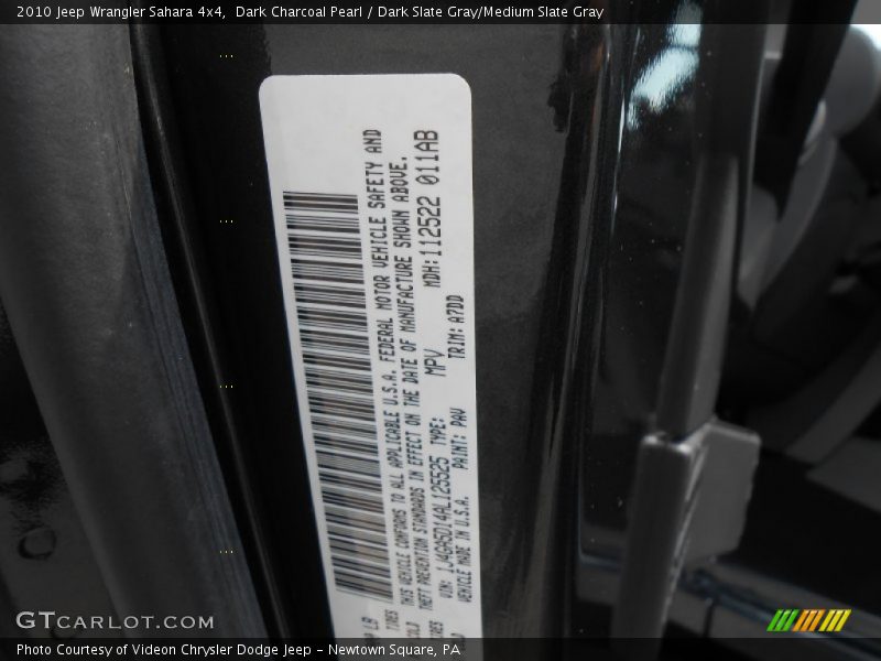 Dark Charcoal Pearl / Dark Slate Gray/Medium Slate Gray 2010 Jeep Wrangler Sahara 4x4