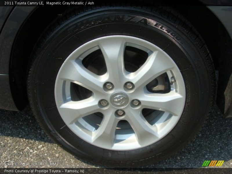 Magnetic Gray Metallic / Ash 2011 Toyota Camry LE