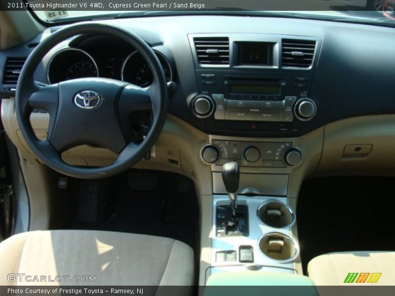 Cypress Green Pearl / Sand Beige 2011 Toyota Highlander V6 4WD