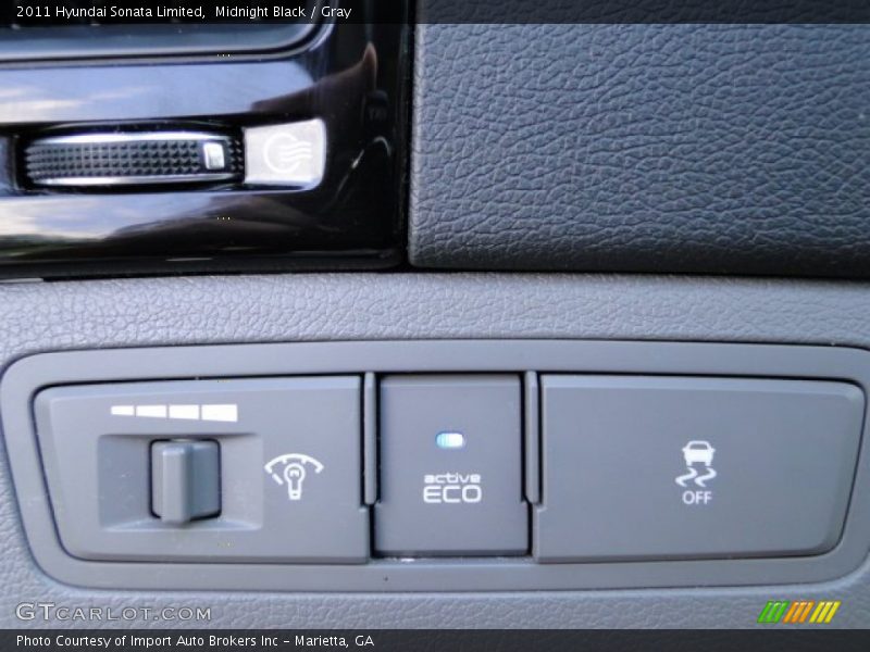 Midnight Black / Gray 2011 Hyundai Sonata Limited
