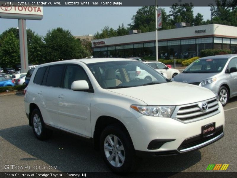 Blizzard White Pearl / Sand Beige 2013 Toyota Highlander V6 4WD