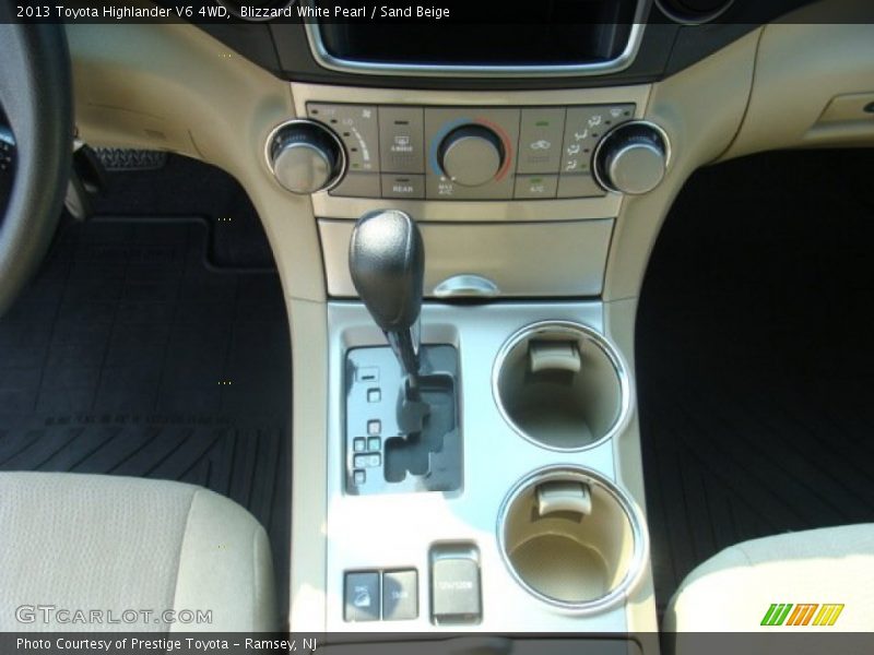 Blizzard White Pearl / Sand Beige 2013 Toyota Highlander V6 4WD