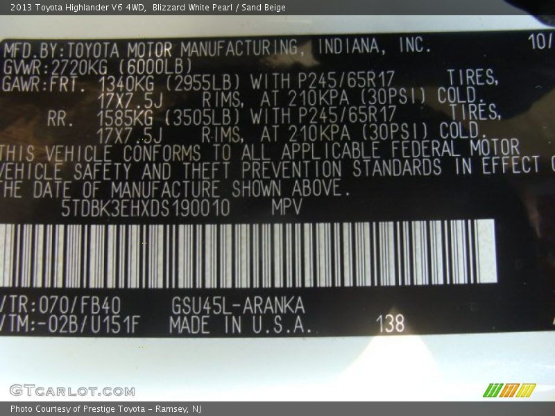 Blizzard White Pearl / Sand Beige 2013 Toyota Highlander V6 4WD